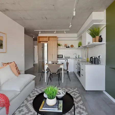 Six On N - Fluent Serviced Apartments Cape Town Room photo