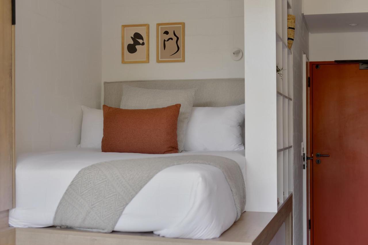 Sixonn By Fluent - Serviced Apartment *