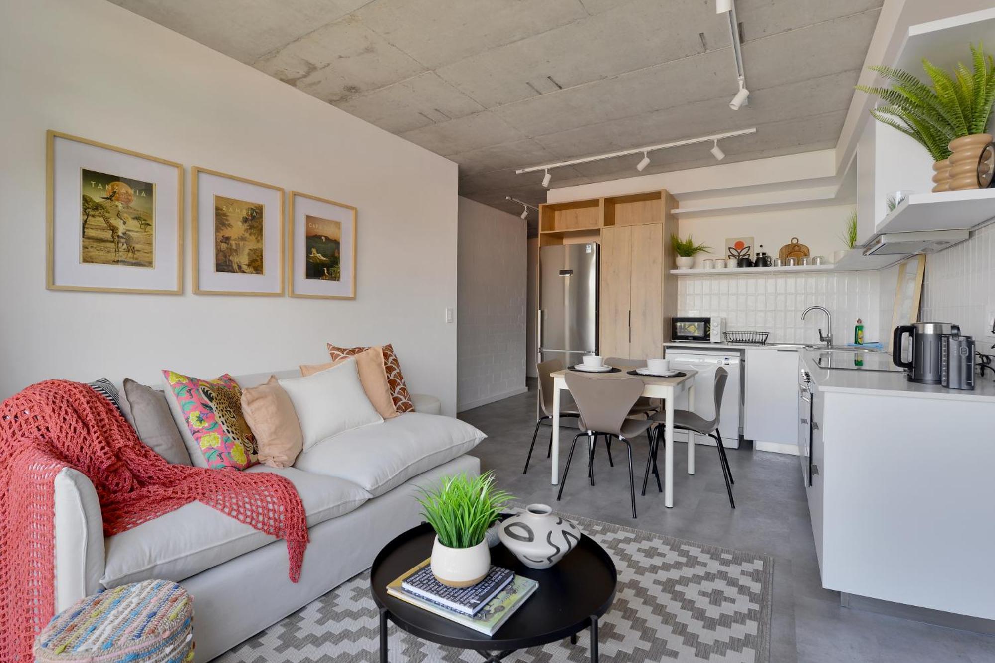 Sixonn By Fluent - Serviced * Cape Town
