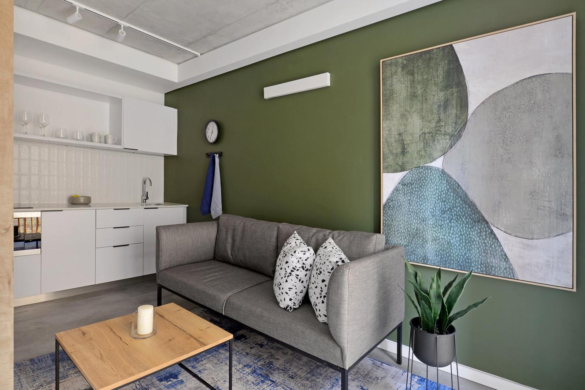 Sixonn By Fluent - Serviced Apartment
