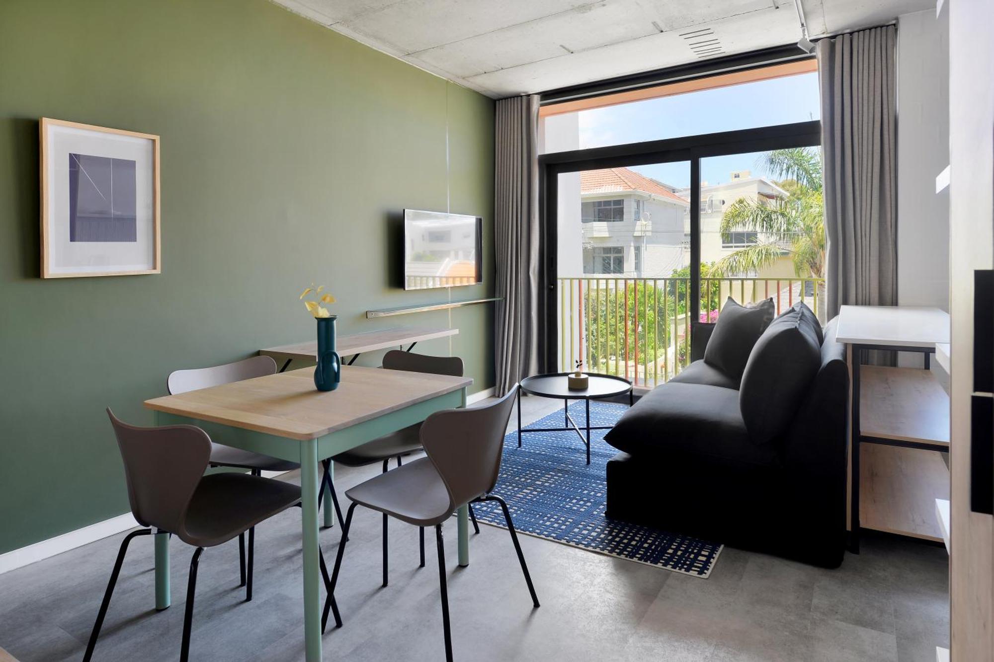 Apartment Sixonn By Fluent - Serviced