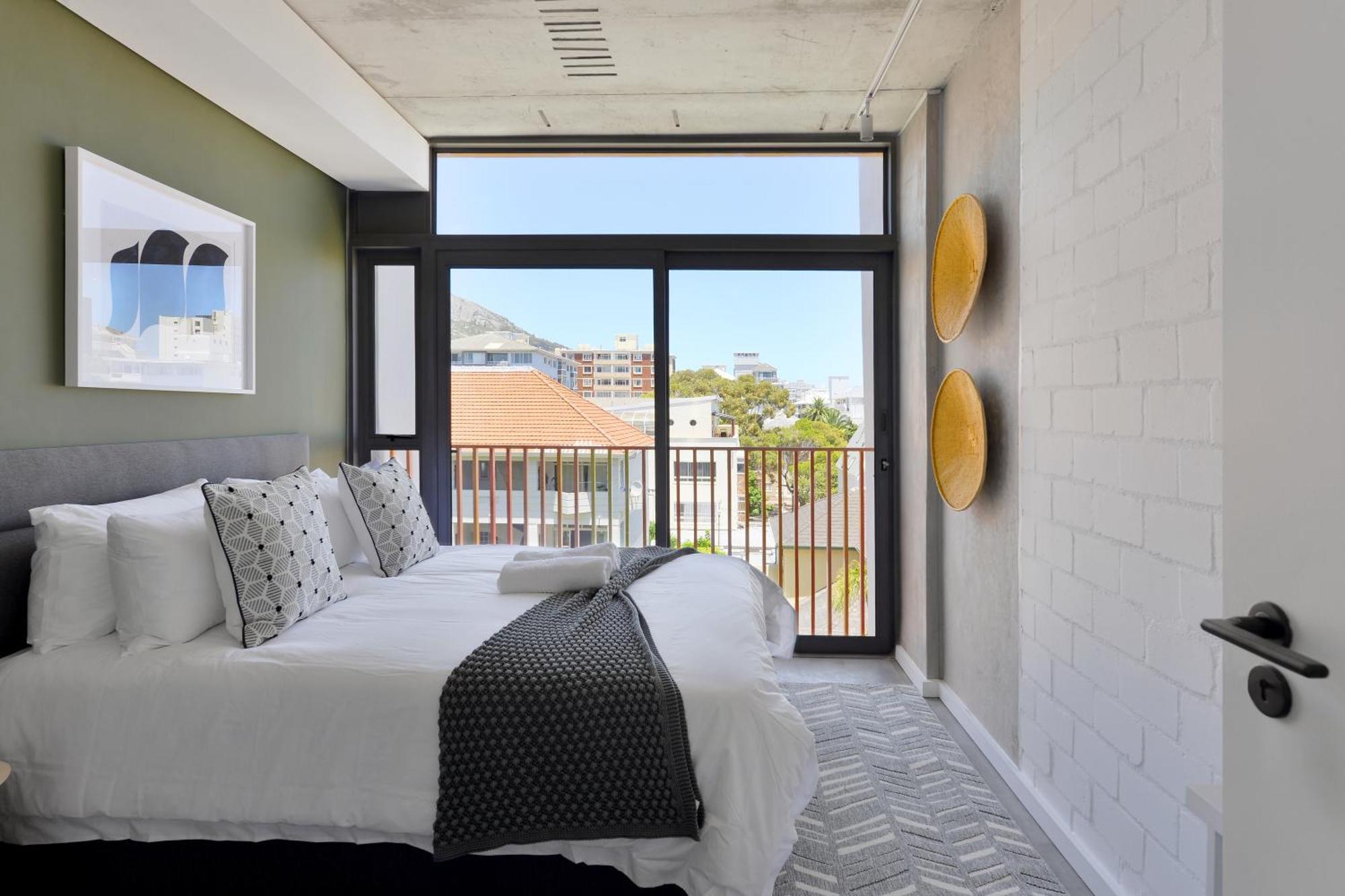 Sixonn By Fluent - Serviced Apartment Cape Town